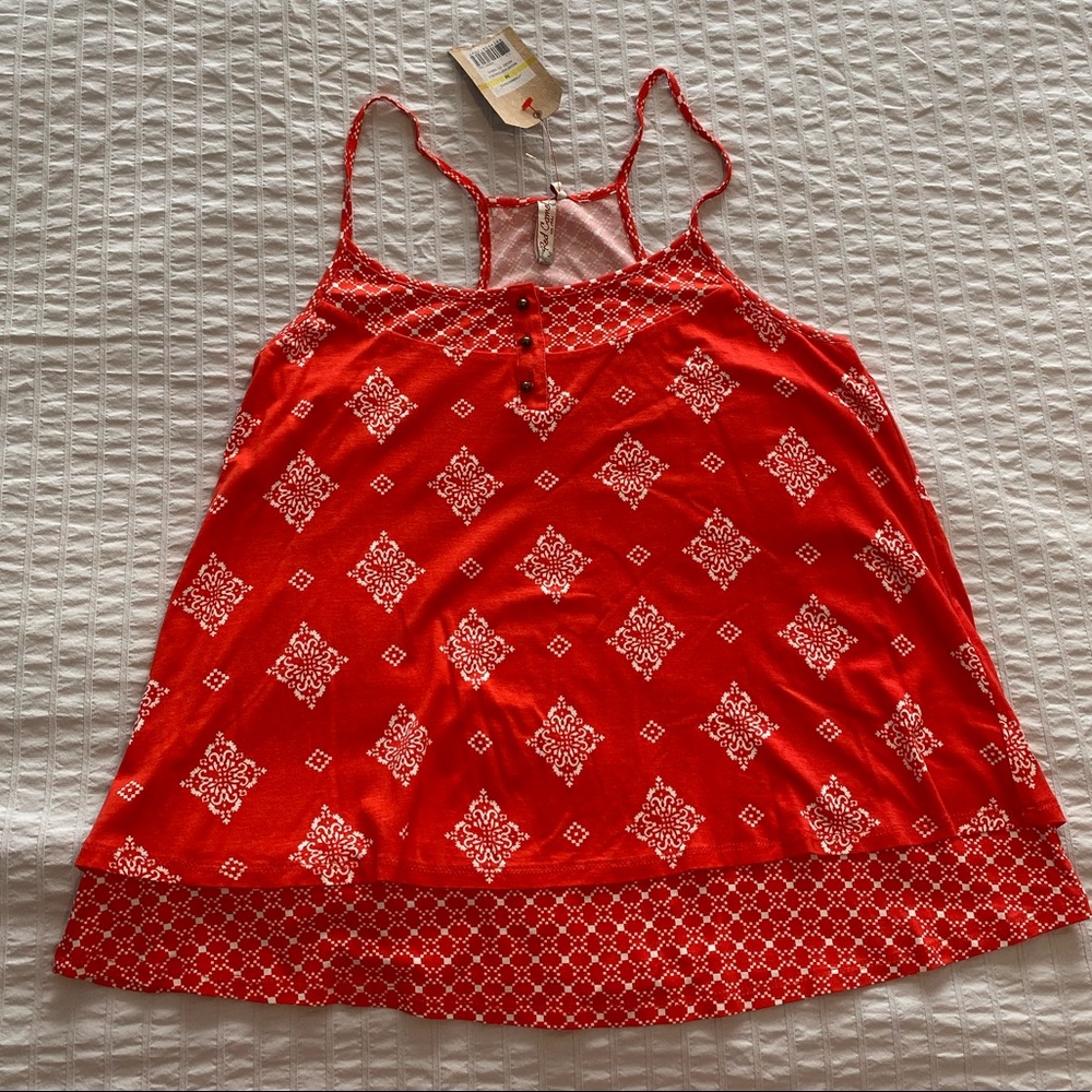 NWT Red Camel 2-tier Racer Back Tank sz M